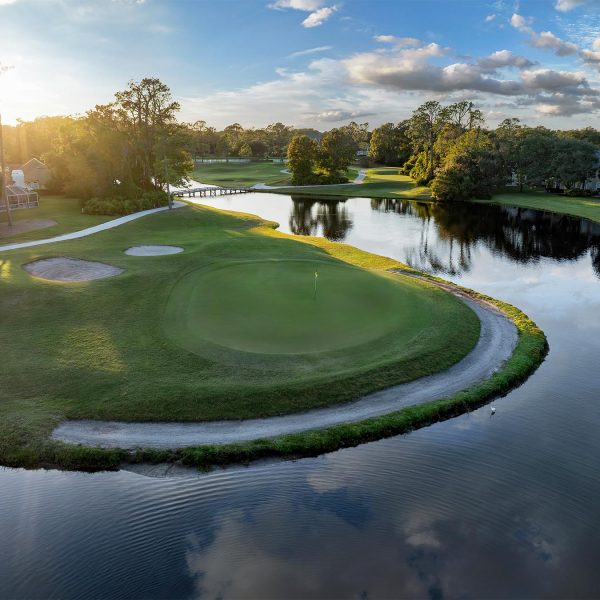 Windsor Parke Golf Club in Jacksonville FL - Hole 7 Green